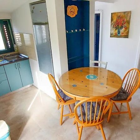 - House 'amarella' Vakantiehuis Turanj